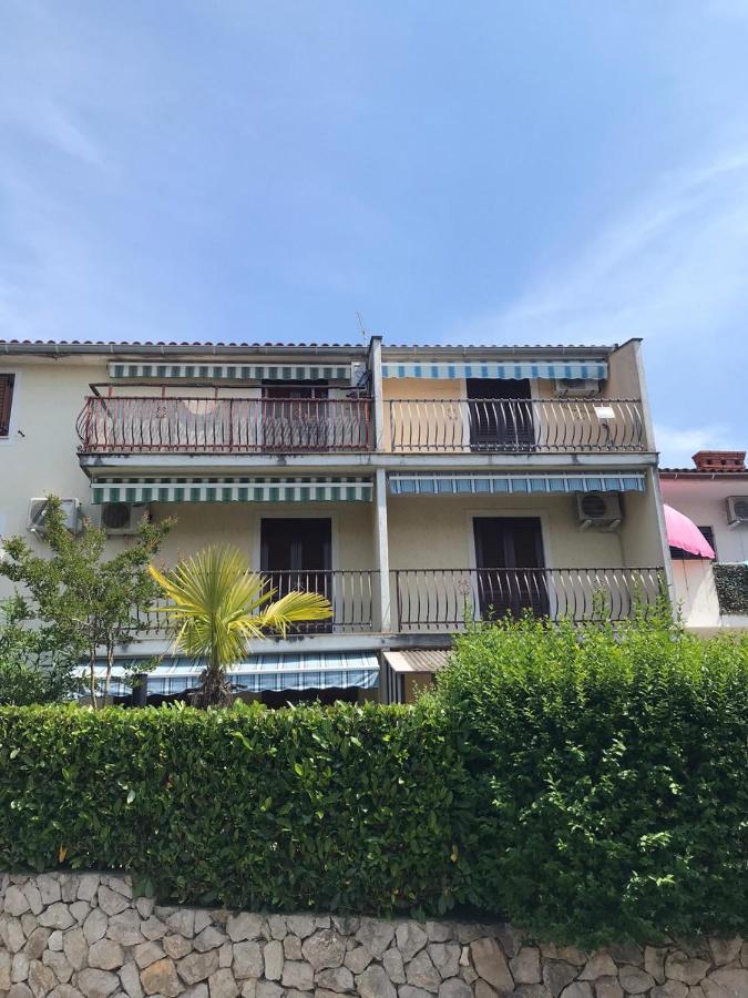 Apartman Jumic Malinska Exterior photo